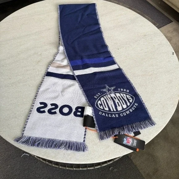 Hugo Boss X NFL COWBOYS Scarf, Wool-blend, new with tag, Made in Italy